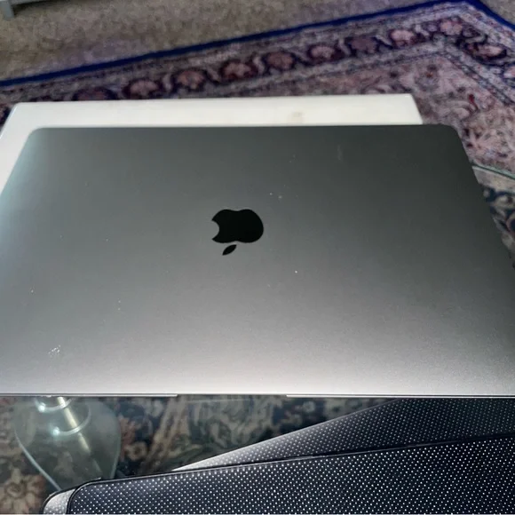 Mac book air..